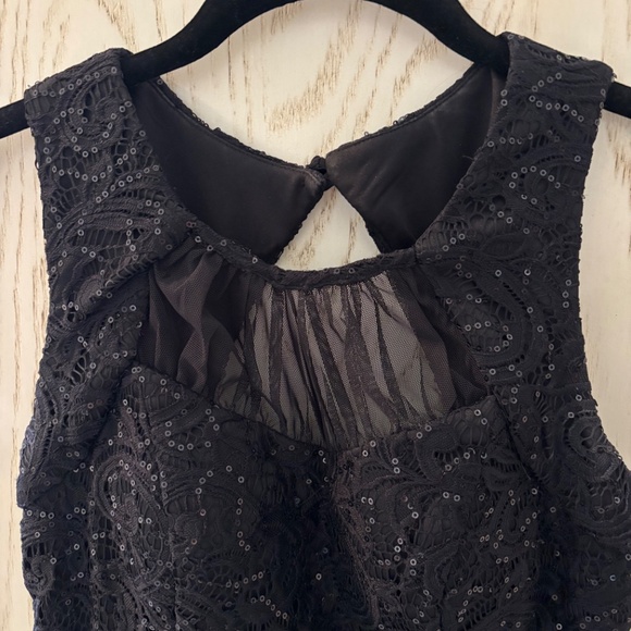 Sequin Lace Cocktail Dress - Picture 6 of 7